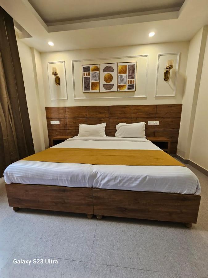 Hotel Nirvana Bliss, Behind Parmarth Niketan リシケーシュ エクステリア 写真