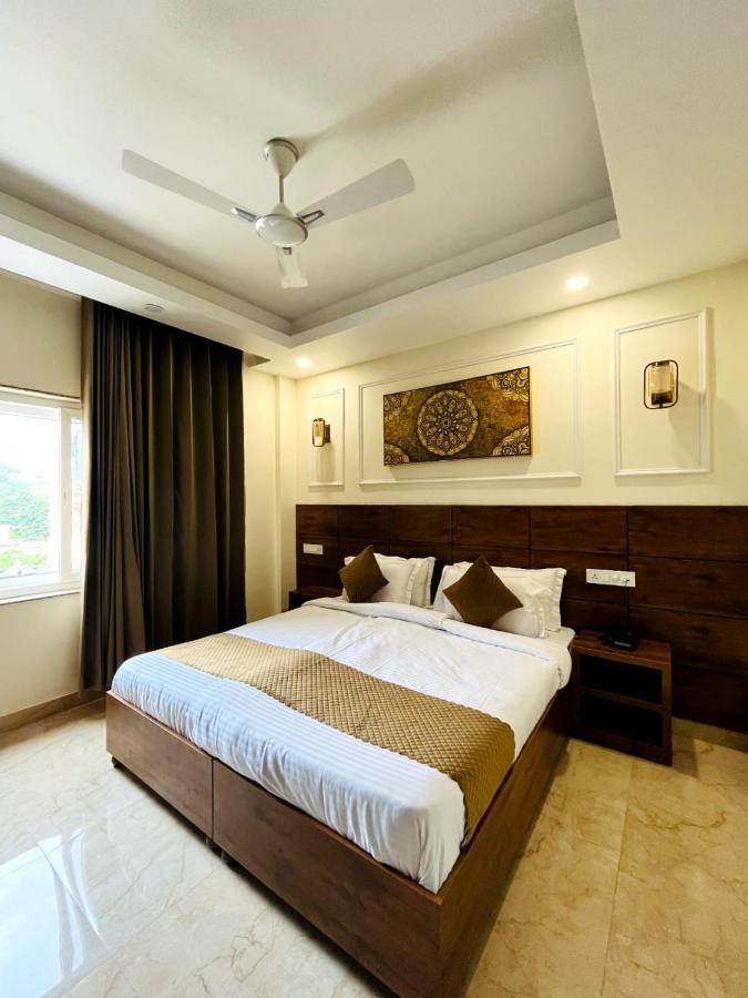 Hotel Nirvana Bliss, Behind Parmarth Niketan リシケーシュ エクステリア 写真