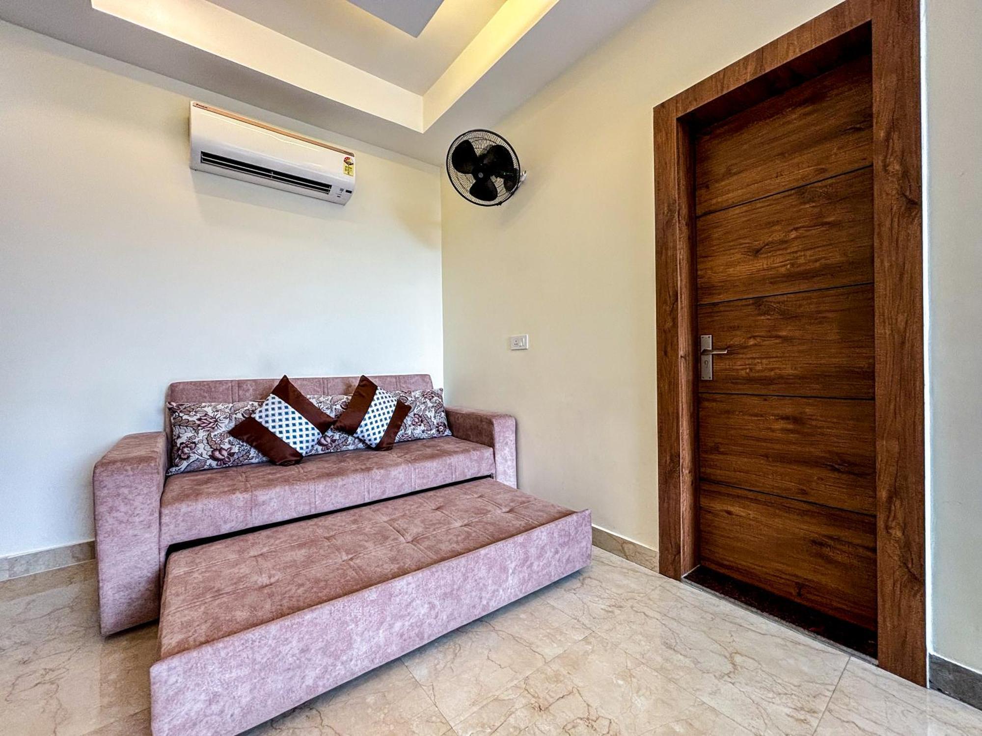 Hotel Nirvana Bliss, Behind Parmarth Niketan リシケーシュ エクステリア 写真