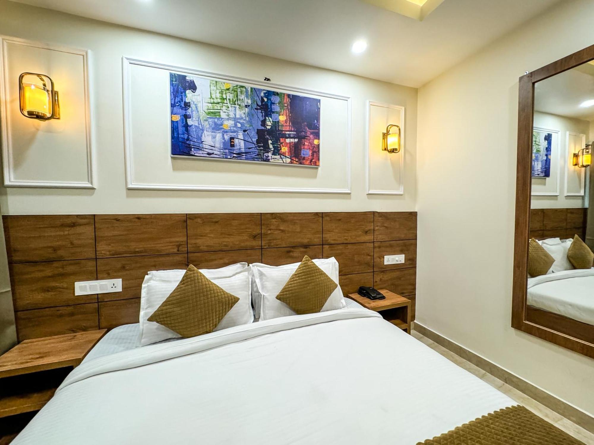 Hotel Nirvana Bliss, Behind Parmarth Niketan リシケーシュ エクステリア 写真